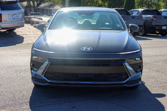 New 2026 Hyundai Sonata Blue FWD image 2
