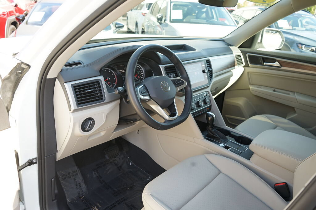 Used 2021 Volkswagen Atlas SE FWD image 14