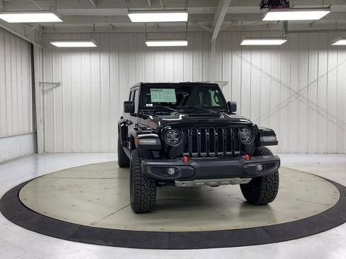 Used 2021 Jeep Gladiator Mojave image 3