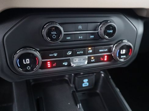 New 2025 Ford Bronco Big Bend image 9