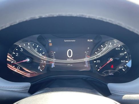 Used 2024 Jeep Compass Limited image 34