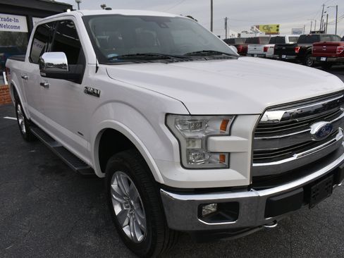 Used 2016 Ford F150 Lariat w/ Equipment Group 502A Luxury image 4