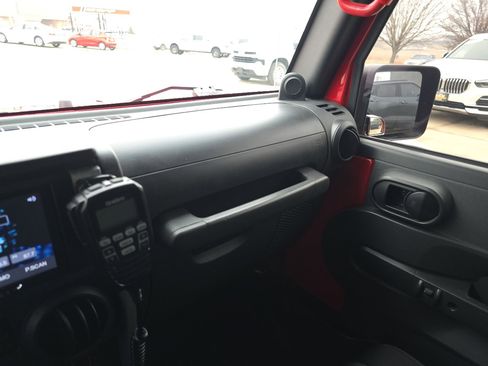 Used 2010 Jeep Wrangler Sport image 29