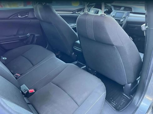 Used 2017 Honda Civic Sport image 9