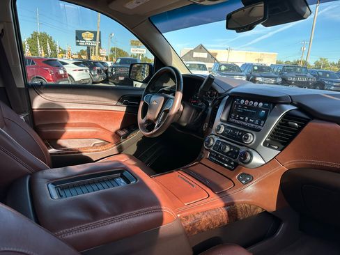 Used 2018 Chevrolet Tahoe Premier image 13