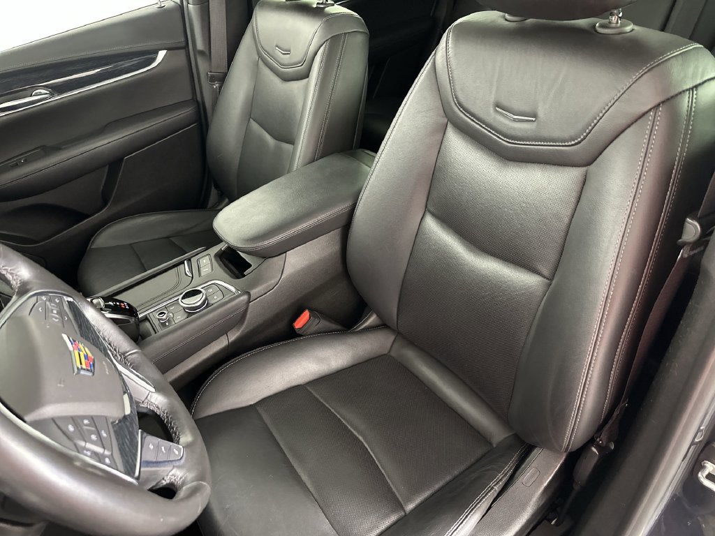Used 2020 Cadillac XT5 Premium Luxury FWD image 23