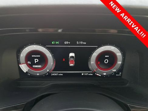 Certified 2024 Nissan Pathfinder Platinum w/ Cargo Package image 10