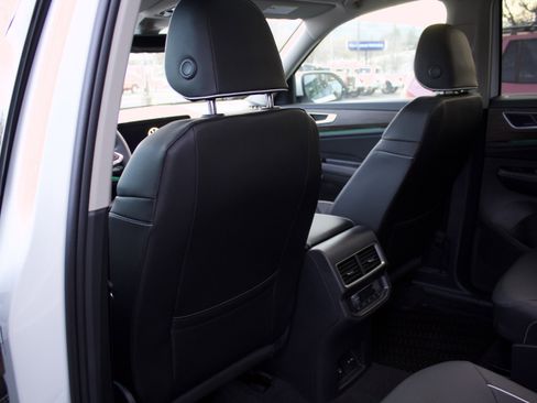 New 2026 Volkswagen Atlas SEL Premium R-Line AWD/4WD image 24