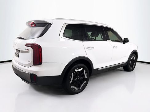 Used 2023 Kia Telluride S AWD/4WD image 7