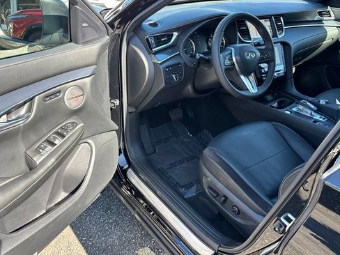 Certified 2023 INFINITI QX50 Sport FWD image 11