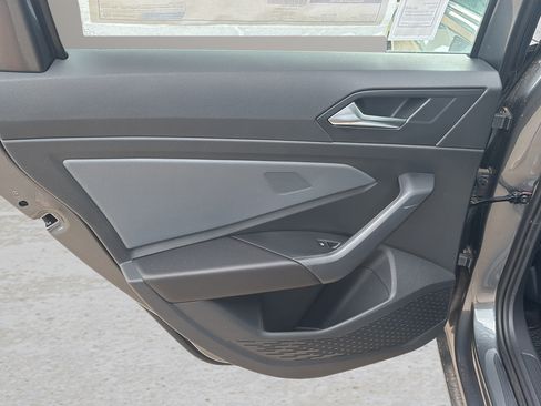 New 2026 Volkswagen Jetta SE FWD image 14