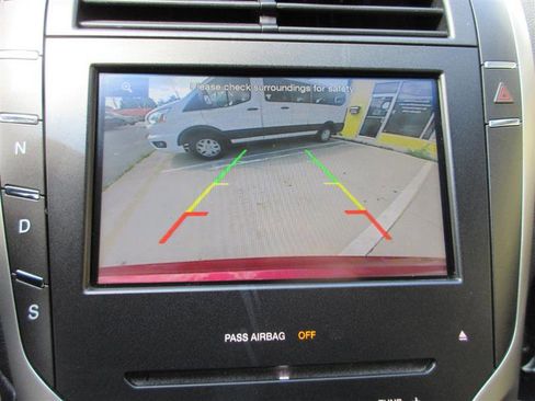 Used 2015 Lincoln MKZ w/ Equipment Group 101A Select image 19