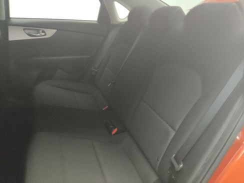 Used 2022 Kia Forte LXS FWD image 18