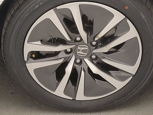 Used 2019 Honda Accord EX-L image 31