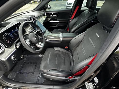 Used 2023 Mercedes-Benz C 43 AMG 4MATIC Sedan image 35