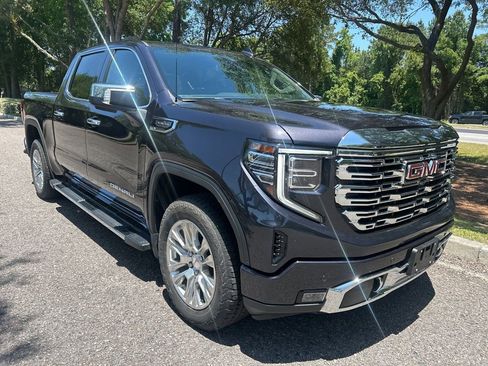 Used 2022 GMC Sierra 1500 Denali AWD/4WD image 4