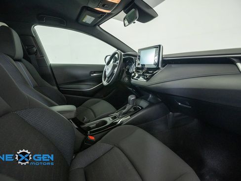 Used 2021 Toyota Corolla SE w/ Carpet Mat Package (TMS) FWD image 40