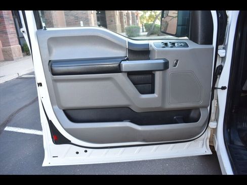 Used 2018 Ford F150 XLT w/ Max Trailer Tow Package image 16