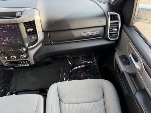 Used 2022 RAM 1500 Big Horn AWD/4WD image 23