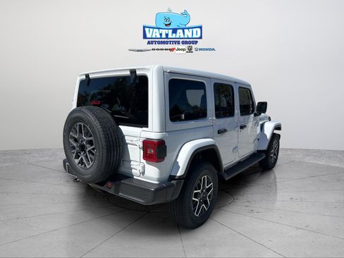 New 2026 Jeep Wrangler Sahara image 7