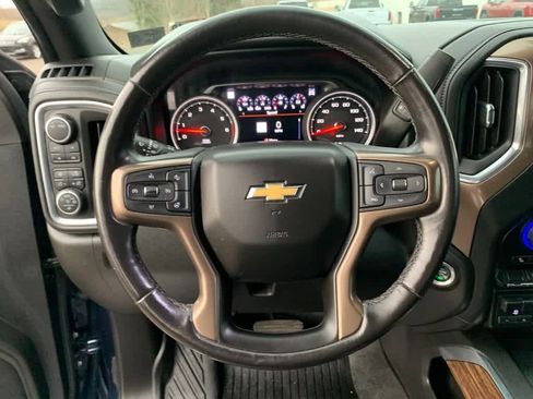 Used 2020 Chevrolet Silverado 2500 High Country w/ Z71 Off-Road Package image 22