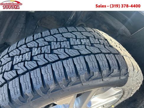 Certified 2019 Toyota RAV4 Limited w/ Cold Weather Package image 27