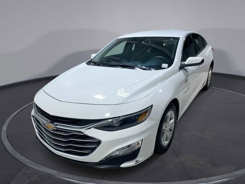 Used 2024 Chevrolet Malibu LT FWD image 1