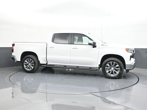 New 2026 Chevrolet Silverado 1500 LT image 19