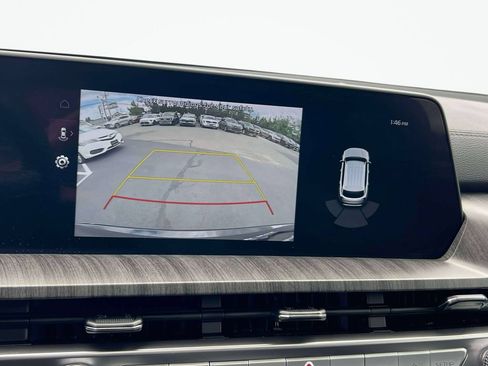 Used 2025 Kia Telluride EX w/ EX Captain's Chair Package AWD/4WD image 29