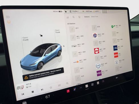 Used 2025 Tesla Model 3 Long Range image 61