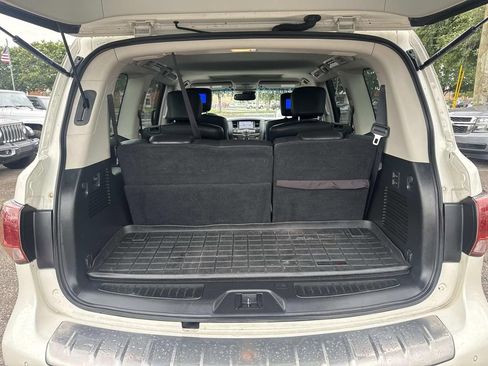 Used 2017 INFINITI QX80 2WD w/ Driver Assistance Package image 9