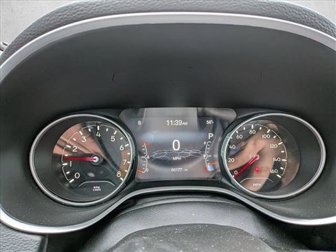 Used 2019 Jeep Compass Altitude image 10