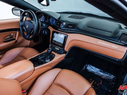 Used 2018 Maserati GranTurismo Sport image 18