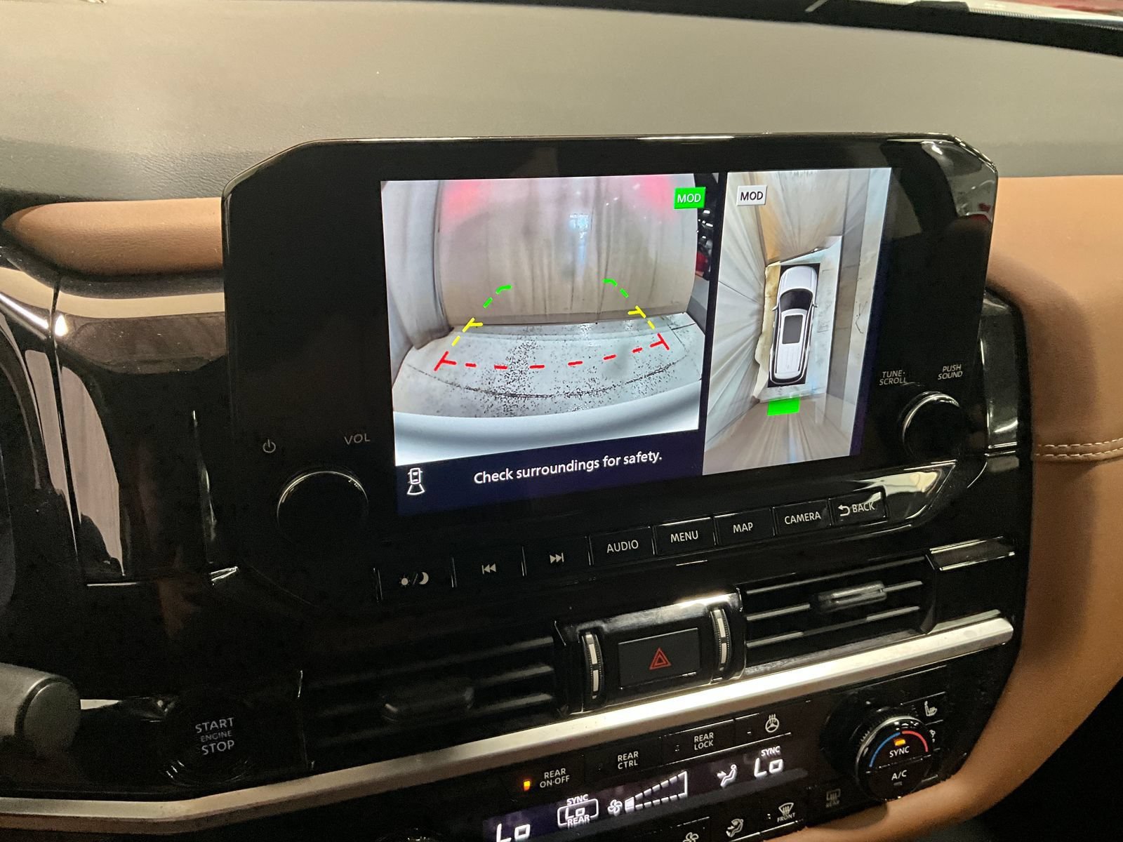 Used 2025 Nissan Pathfinder Platinum w/ Cargo Package AWD/4WD image 21