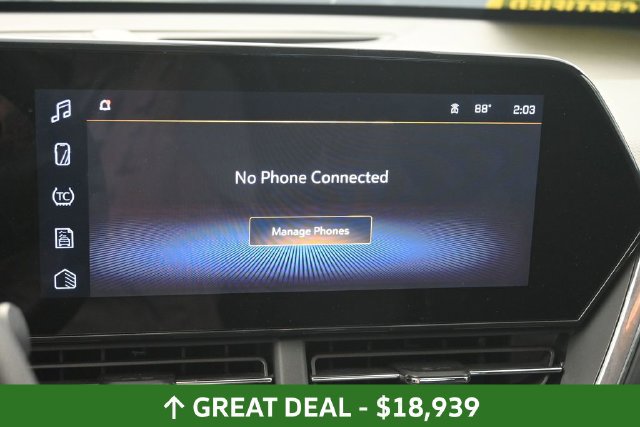 Used 2025 Chevrolet Trax LT FWD image 27