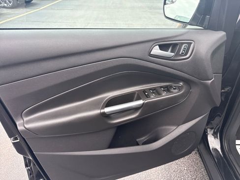 Used 2014 Ford Escape SE w/ Equipment Group 201A image 26