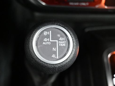 Used 2024 Jeep Wrangler Unlimited image 26