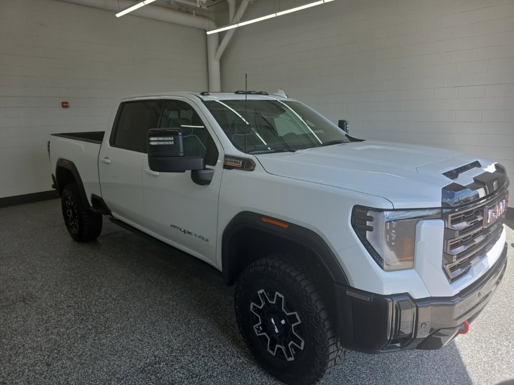 Used 2026 GMC Sierra 2500 AT4X AWD/4WD image 7
