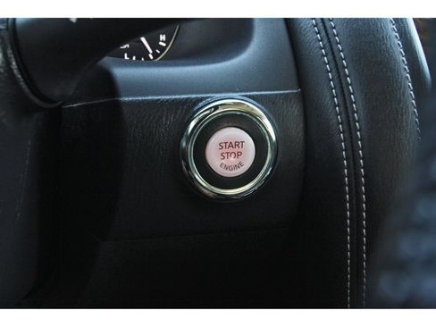Used 2019 Nissan Armada Platinum RWD image 25
