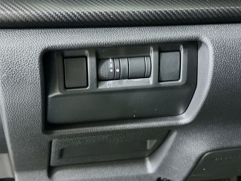 Used 2024 Subaru Crosstrek 2.0i Premium image 16