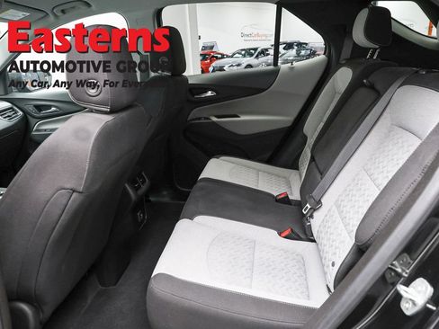 Used 2022 Chevrolet Equinox LS w/ LS Convenience Package FWD image 21