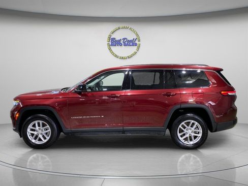Used 2023 Jeep Grand Cherokee L Laredo AWD/4WD image 2