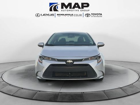 Used 2024 Toyota Corolla LE image 9