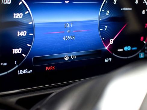 Used 2022 Mercedes-Benz C 300 4MATIC Sedan w/ Exclusive Trim Package image 24