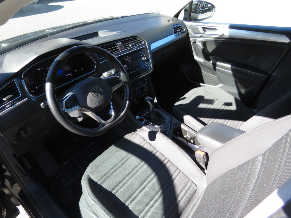 Used 2024 Volkswagen Tiguan S AWD/4WD image 11