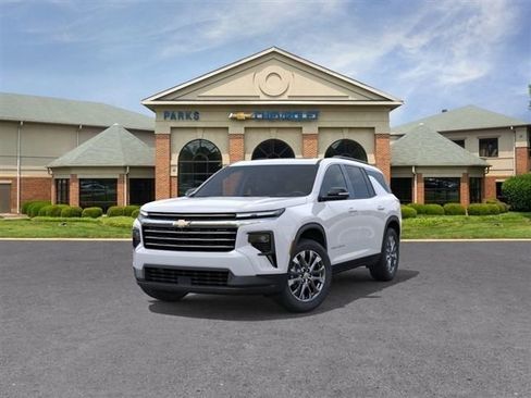 New 2026 Chevrolet Traverse LT FWD image 1