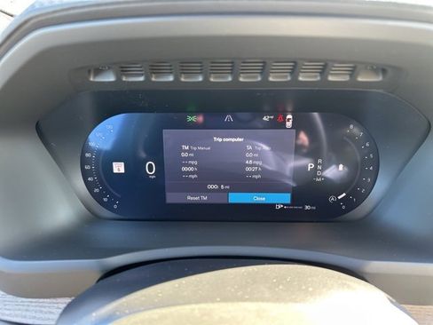 New 2026 Volvo XC90 B5 Plus image 16