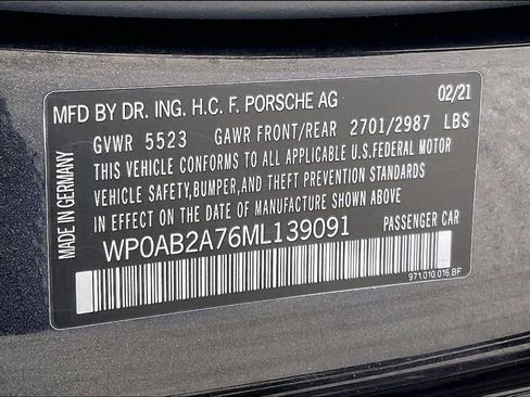 Used 2021 Porsche Panamera 4S image 16