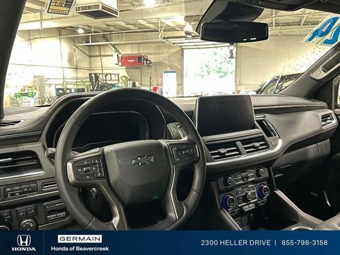 Used 2024 Chevrolet Suburban RST w/ Luxury Package AWD/4WD image 15