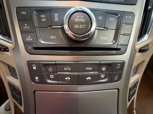 Used 2012 Cadillac CTS Luxury RWD image 18